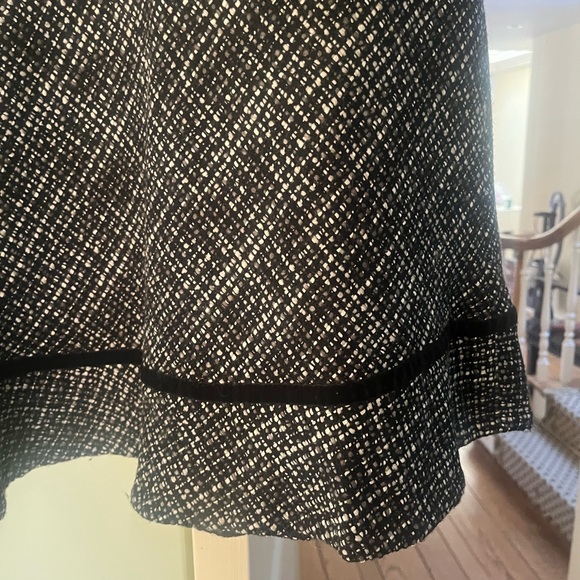 Gap Skirt! Perfect Condition! - Picture 2 of 2